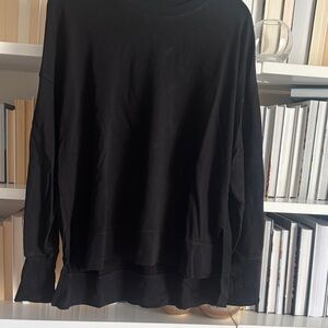 SWEATY BETTY NWOT Black Long Sleeve Top